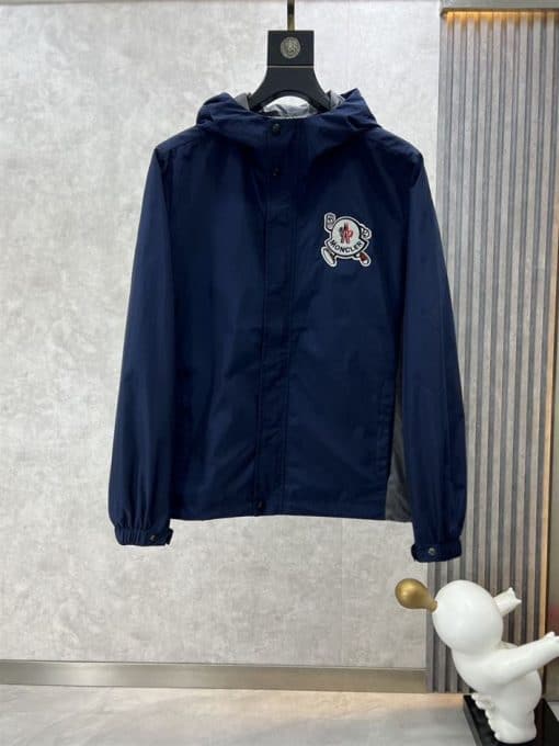 MONCLER GUIERS RAIN JACKET – MC100