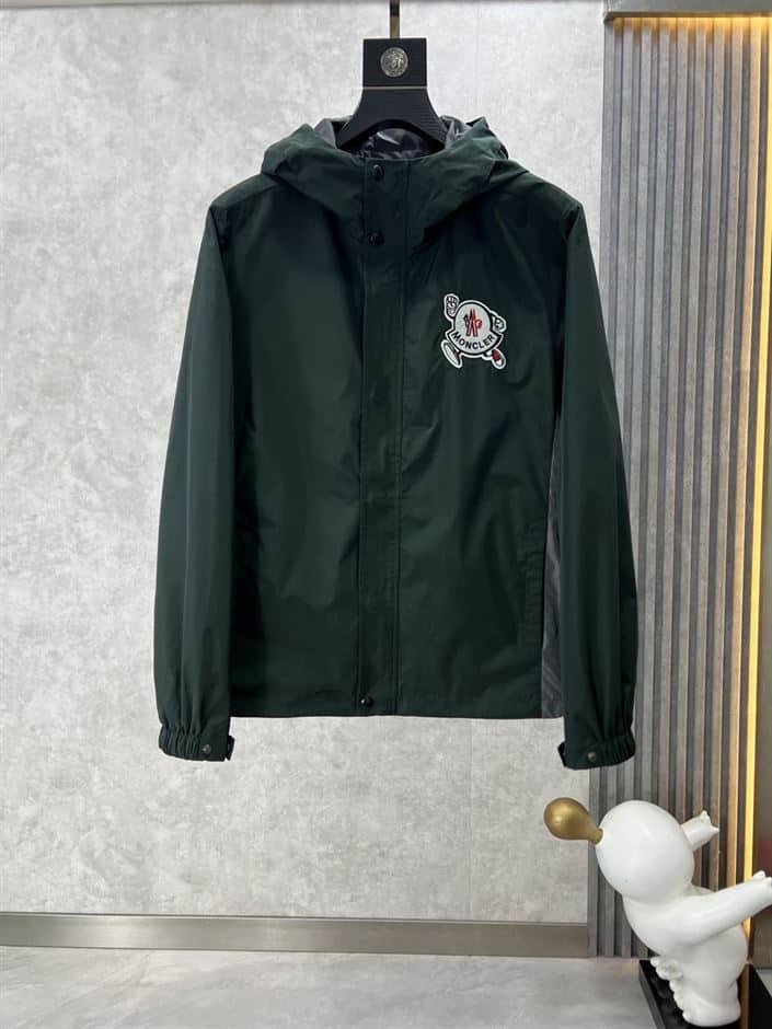 MONCLER GUIERS RAIN JACKET – MC101