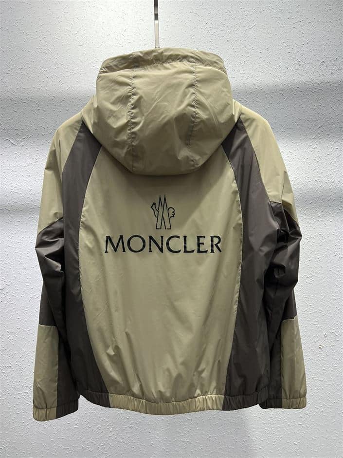 MONCLER JACKET – MC096