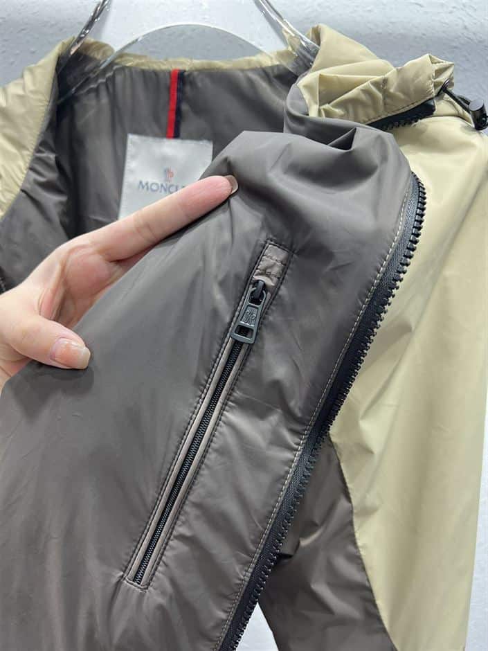 MONCLER JACKET – MC096