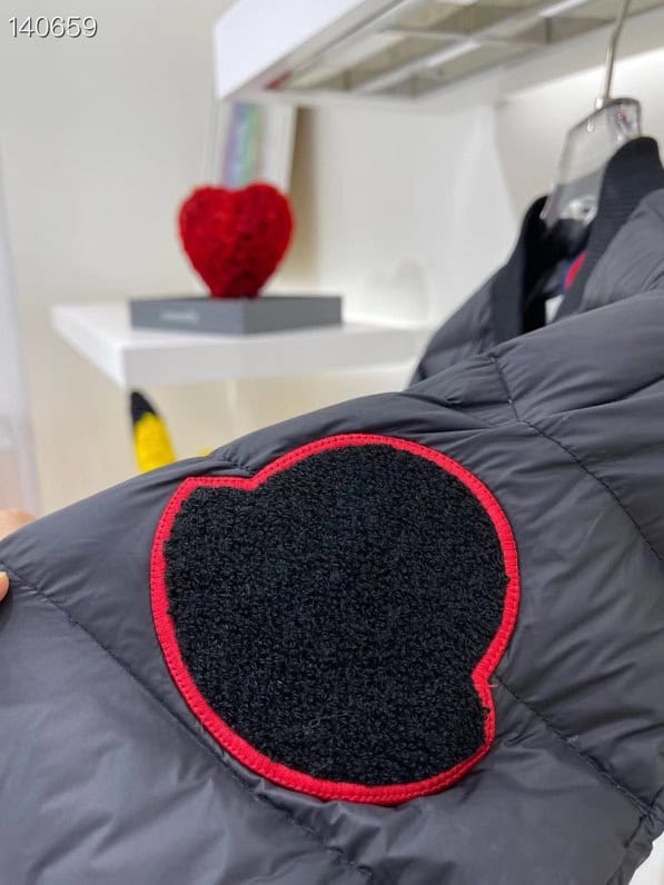 MONCLER JACKET – MC110