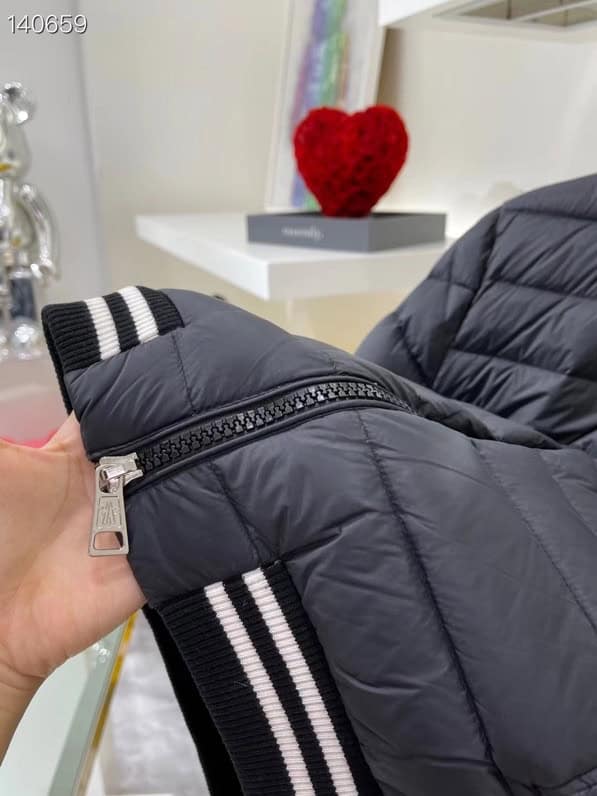 MONCLER JACKET – MC110