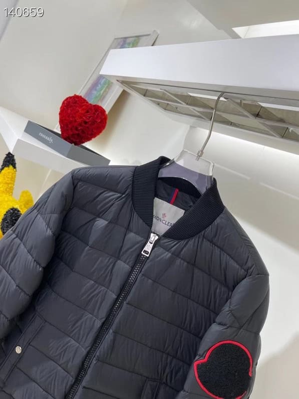 MONCLER JACKET – MC110