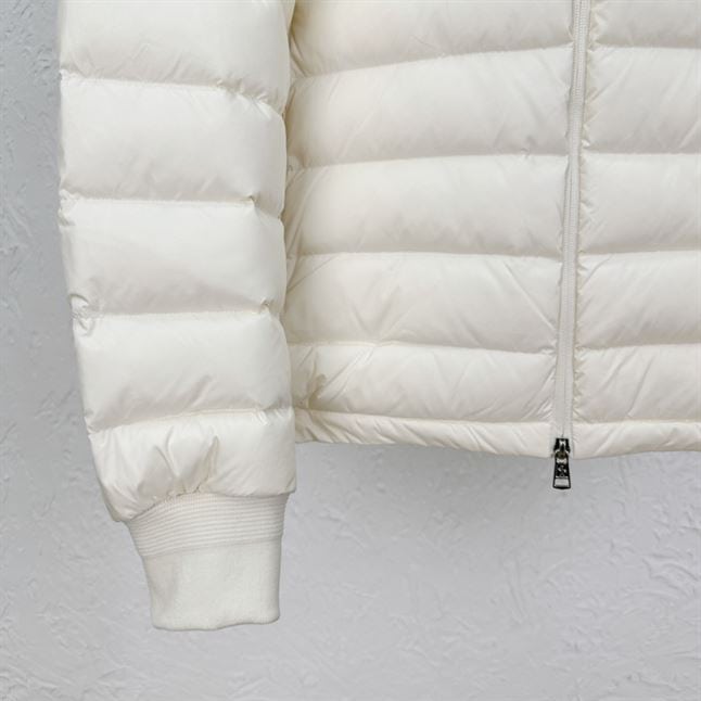 MONCLER JACKETS – MC048