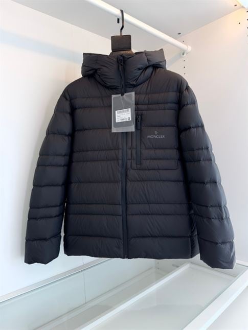 MONCLER JACKETS – MC087