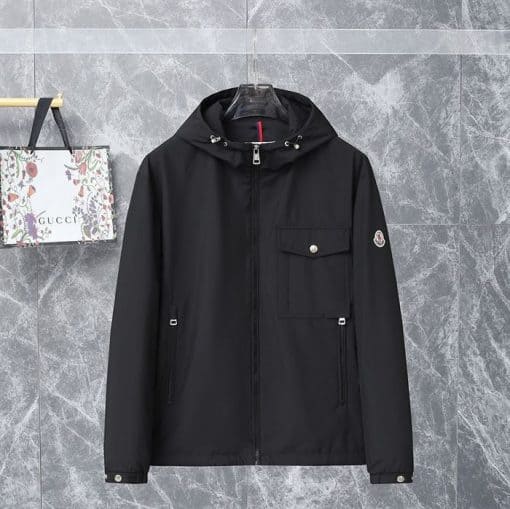 MONCLER LOZERE SHORT DOWN JACKET – MC094