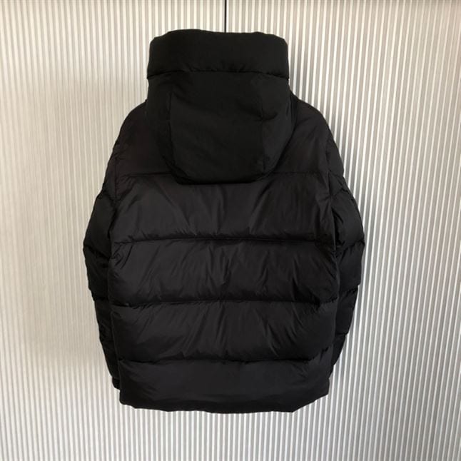 MONCLER MADEIRA DOWN JACKET – MC088