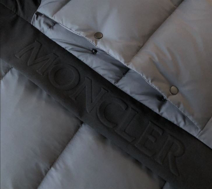 MONCLER MADEIRA DOWN JACKET – MC090