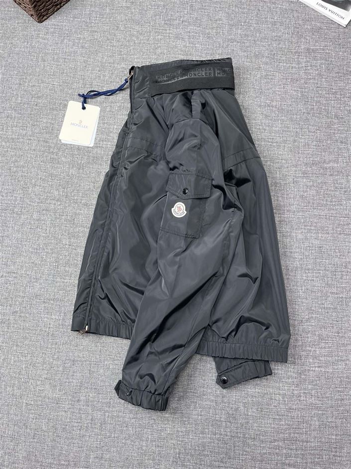 MONCLER NIRE RAIN JACKET BLACK – MC092
