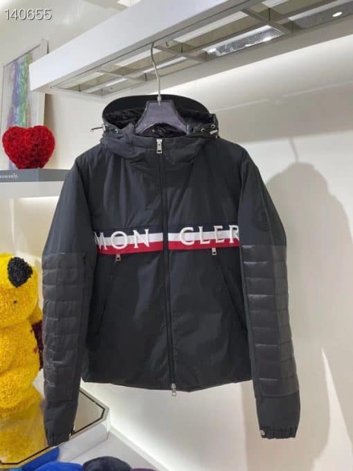 MONCLER OLARGUES HOODED DOWN JACKET – MC112
