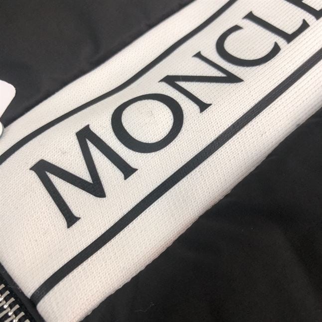 MONCLER PADDED CARDIGAN WITH ZIP – MC066