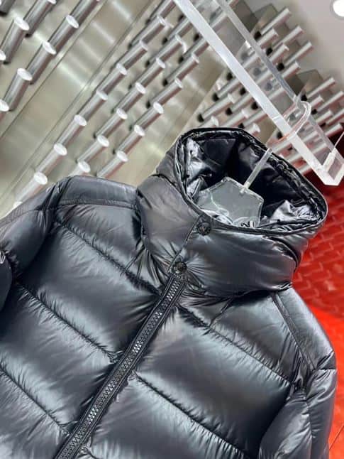 MONCLER PADDED DOWN JACKET – MC082