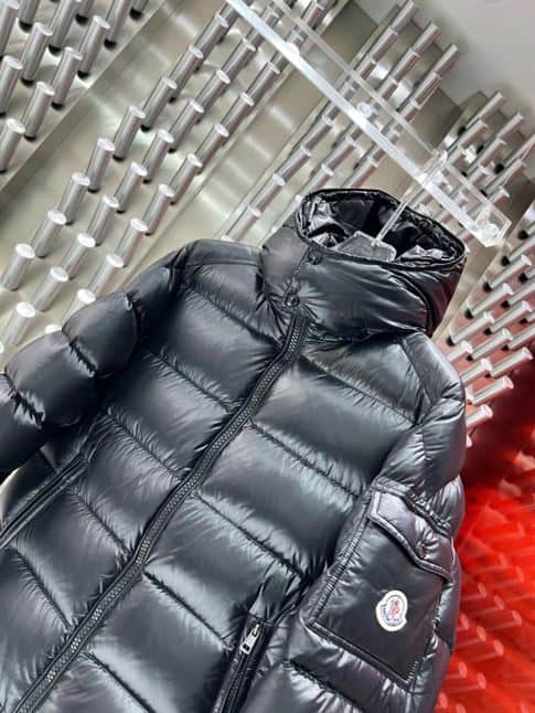 MONCLER PADDED DOWN JACKET – MC082