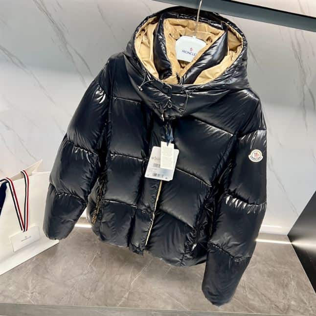 MONCLER PARANA PADDED JACKER BLACK – MC028