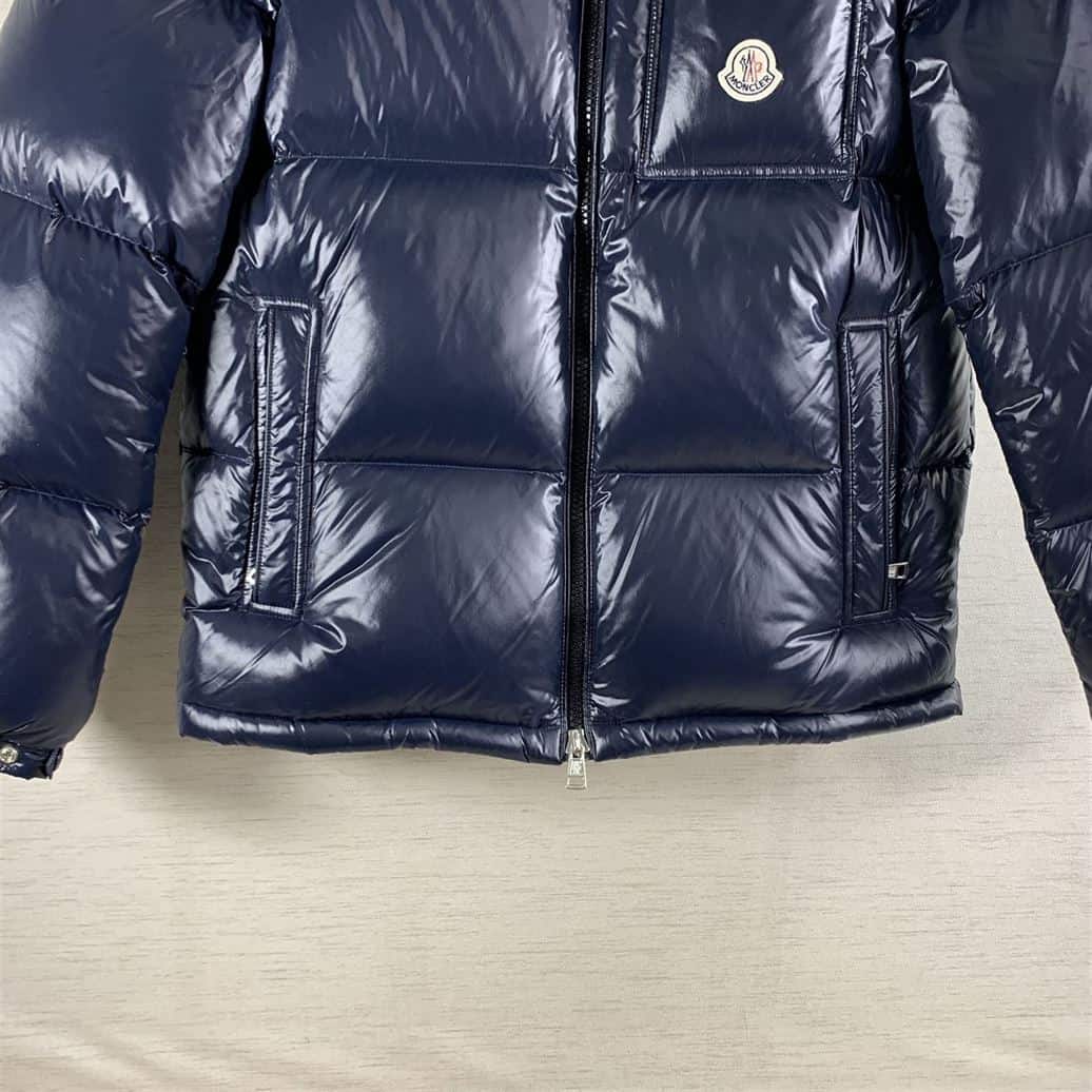 MONCLER WOLLASTON SHORT DOWN JACKET – MC103