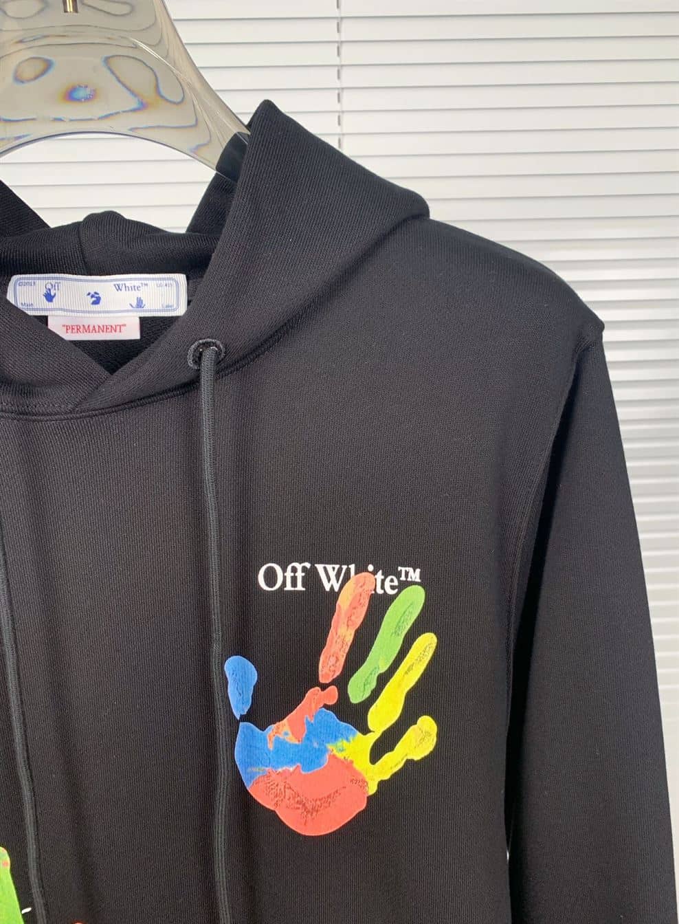 OFF-WHITE BLACK PRINTED HOODIE – OS015