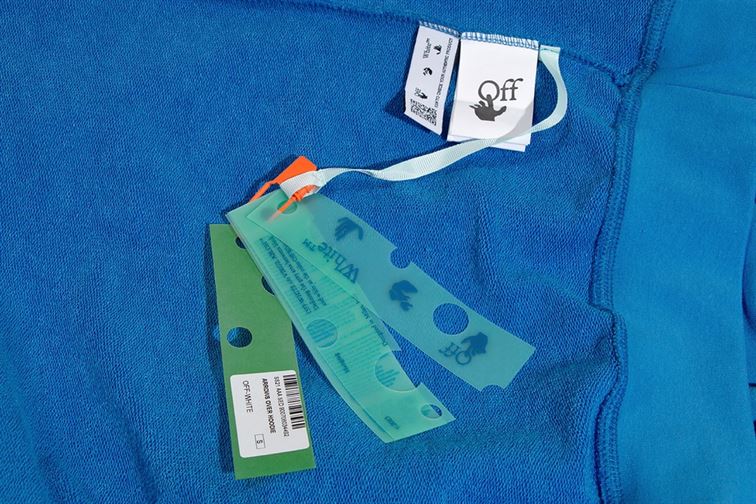 OFF-WHITE EMOTION ARROW SKATE HOODIE – OS010